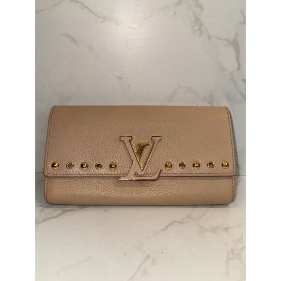 Louis Vuitton Wallet in Light Pink - Excellent Condition - Picture 1 of 8
